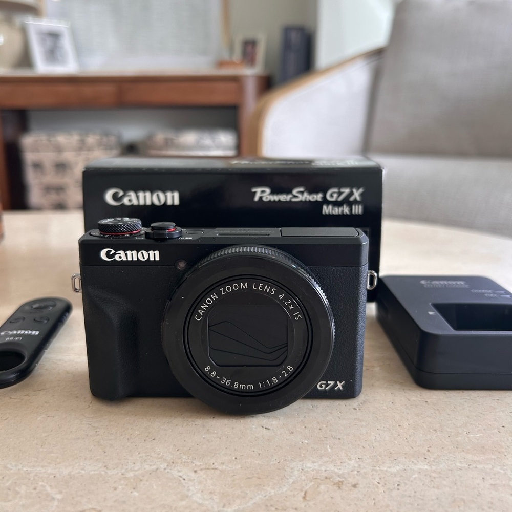 New Canon PowerShot G7 X Mark lll - Picture 2 of 12